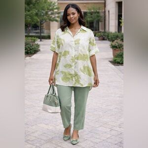 Cabana Life Leaf Print Blouse PTP 26”